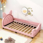 Tavorae Bed + Custom Kids Bedroom Furniture by Liqana – Saudi Arabia