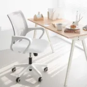 Mada Chair + Luxury Affordable Custom Office Chairs by Liqana – Saudi Arabia