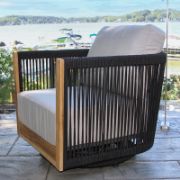 Ooni chair+ Luxury Affordable Custom Living Room Sofa by Liqana – Saudi Arabia